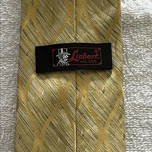Tie